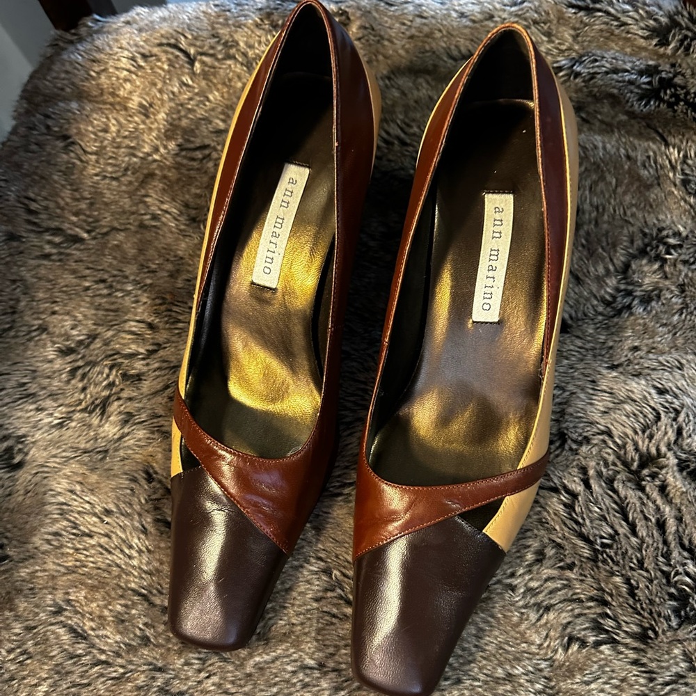 Ann Marino Brown/Tan Colorblock Square Toe Retro Kitten Heels, Size 8